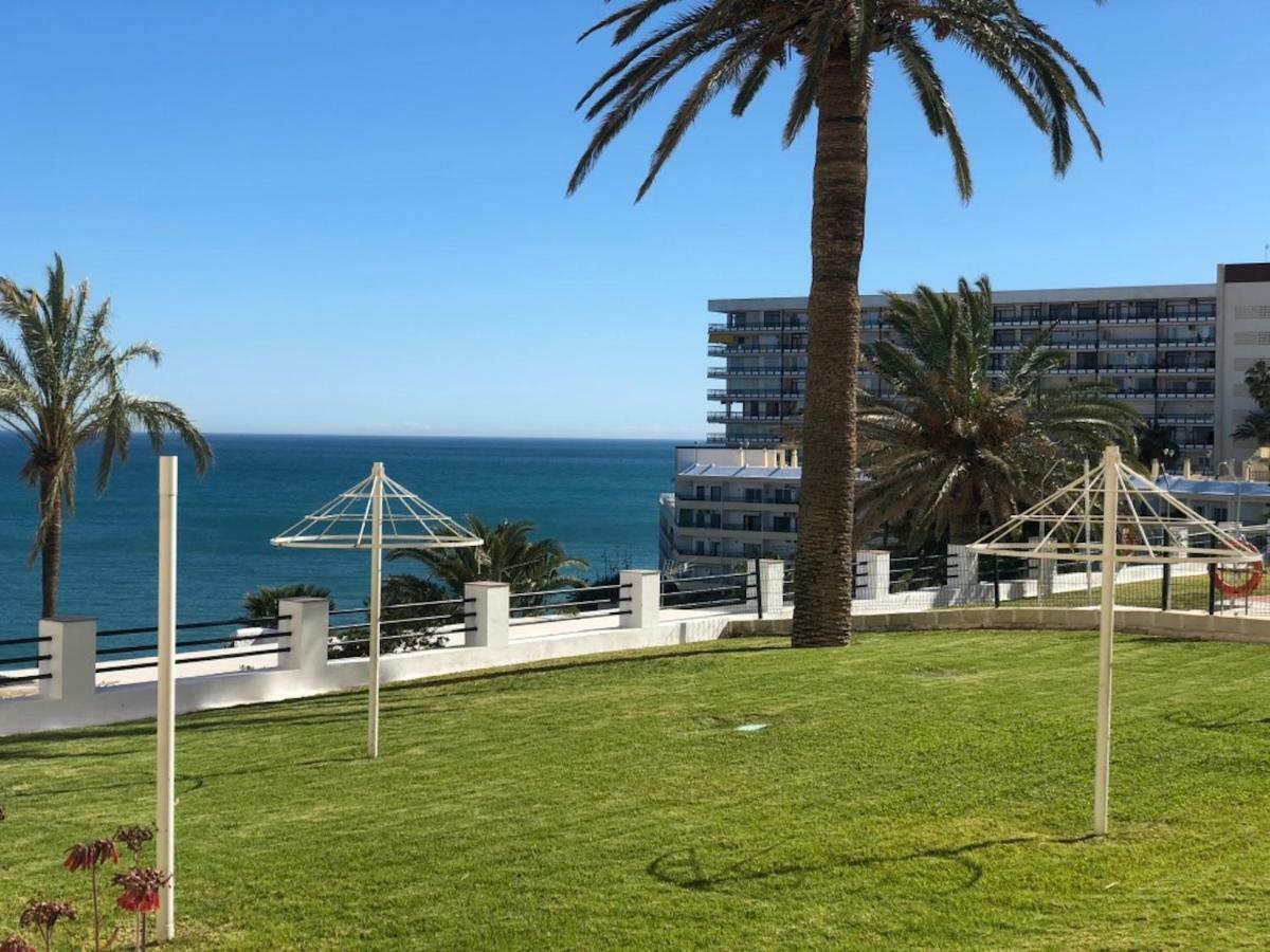 La Torre De La Roca Lägenhet Torremolinos Exteriör bild